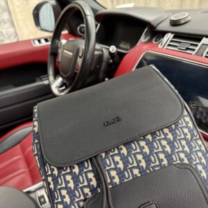 【AT9659】DiorディオールObliqueシリーズバックパック - 高級ファッションと実用性の融合 | Christian Dior