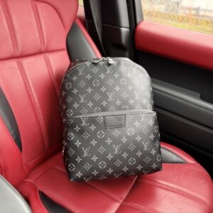 【AT9666】ルイ・ヴィトンのディスカバリーバックパック - 都市のエリートのためのラグジュアリートラベル仲間 | Louis Vuitton