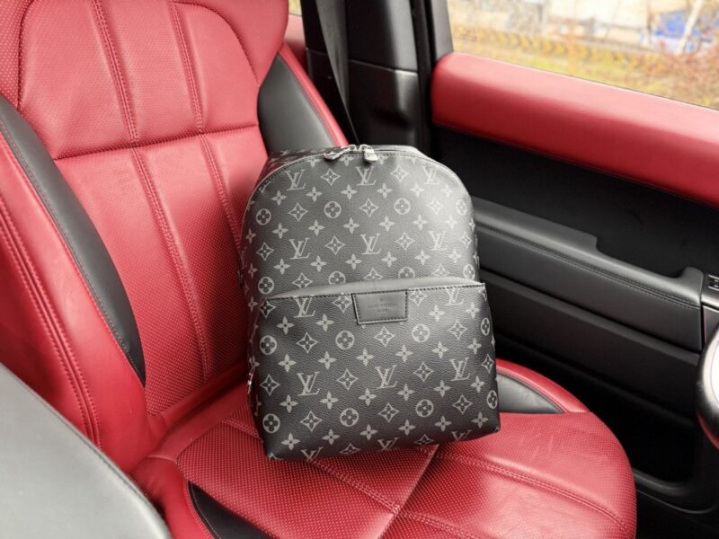 【AT9666】ルイ・ヴィトンのディスカバリーバックパック - 都市のエリートのためのラグジュアリートラベル仲間 | Louis Vuitton