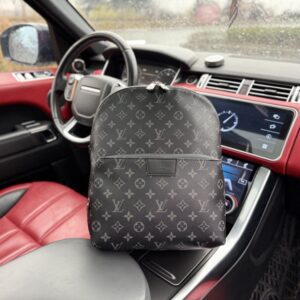 【AT9666】ルイ・ヴィトンのディスカバリーバックパック - 都市のエリートのためのラグジュアリートラベル仲間 | Louis Vuitton