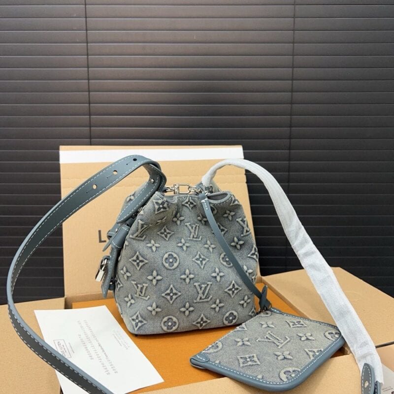 【AT9678】ルイ・ヴィトン デニムデニムシングルショルダーバッグ - 都会の贅沢なファッション | Louis Vuitton