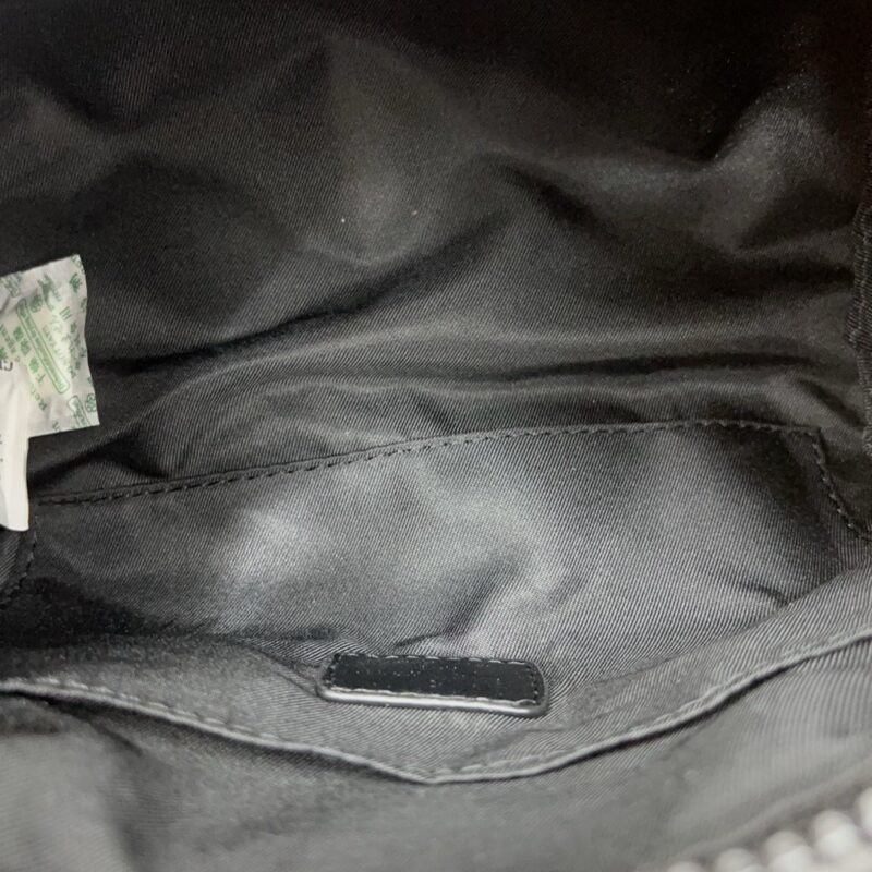 【AT9679】ルイ・ヴィトン（Louis Vuitton）のエンボス加工牛革素材を使用したKEEPALL 25バッグ | Louis Vuitton Malletier
