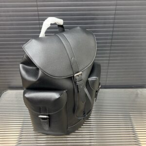 【AT9680】Coach（コーチ）ハドソンリュックサック - ブラックカラーの最上級牛革素材やディテールデザインで都会の優雅さを演出する | Coach