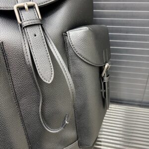 【AT9680】Coach（コーチ）ハドソンリュックサック - ブラックカラーの最上級牛革素材やディテールデザインで都会の優雅さを演出する | Coach