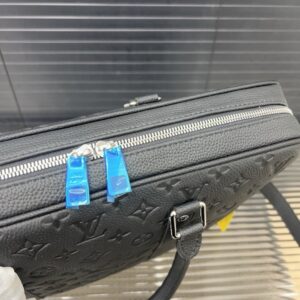 【AT9685】ルイ・ヴィトンビジネスバッグのラグジュアリーエレガンスと都会での成功を演出 | LV