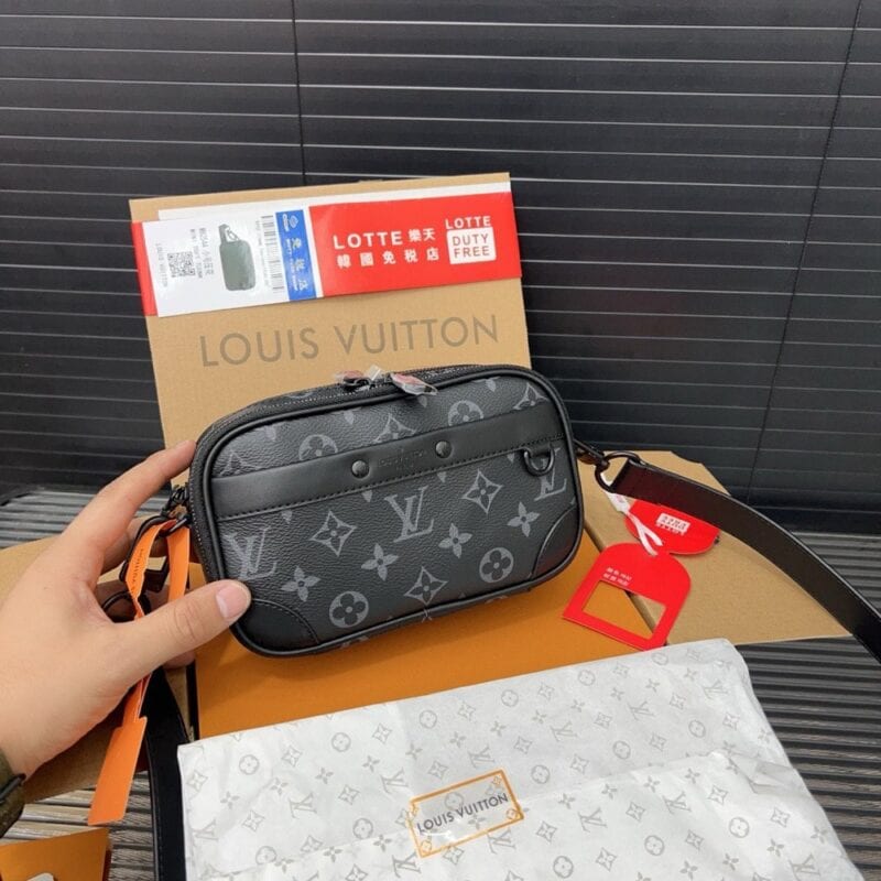 【AT9693】ルイ・ヴィトンのクラシックなモノグラムキャンバスショルダーバッグ | Louis Vuitton Paris