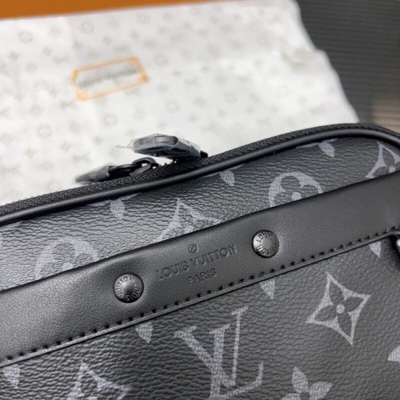 【AT9693】ルイ・ヴィトンのクラシックなモノグラムキャンバスショルダーバッグ | Louis Vuitton Paris