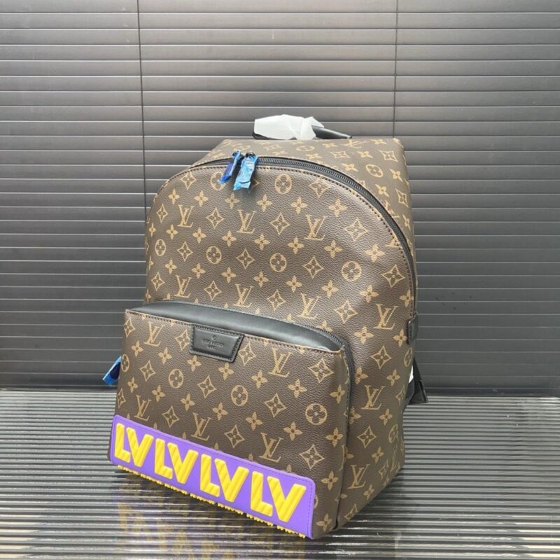 【AT9694】ルイ・ヴィトンのDiscoverリュックサック：ファッションと実用性の完璧な融合 | Louis Vuitton