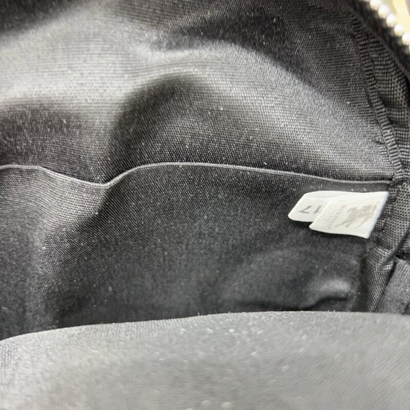 【AT9695】バーバリーのクラシックなチェック柄ショルダーバッグ | Burberry London