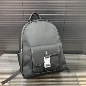 【AT9697】ディオールのサドルシリーズ グレーショルダーバッグ | ビジネスミーティングや都市通勤に最適 | Christian Dior