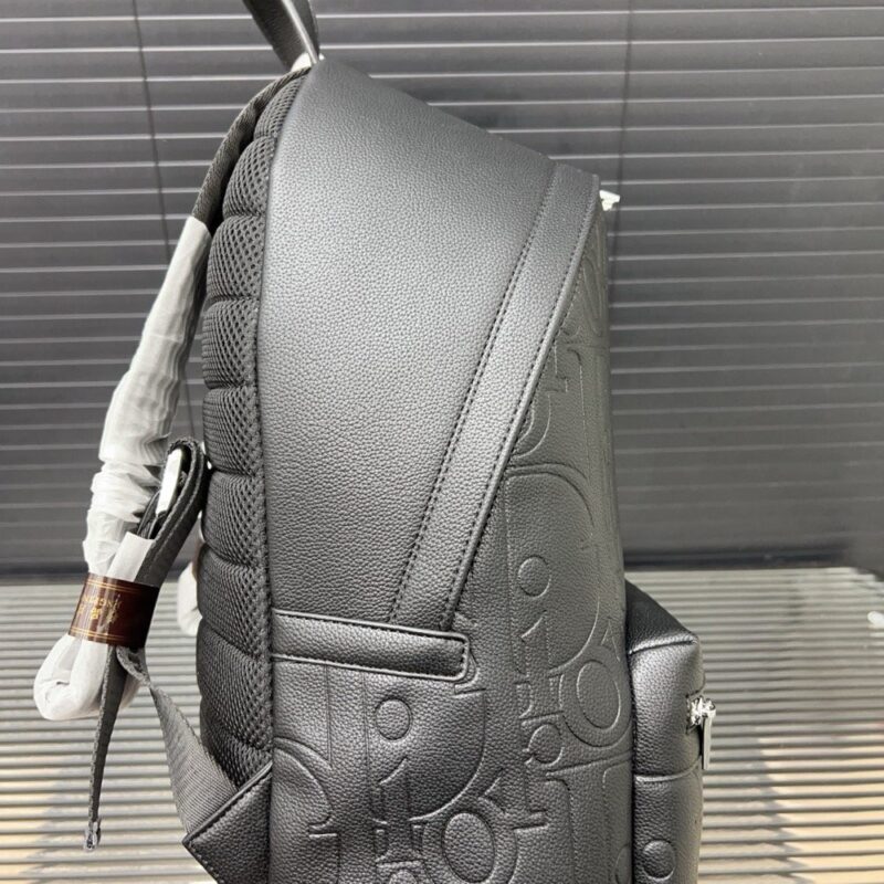 【AT9700】ディオール（Dior）ライダー 2.0シリーズ ラグジュアリーリュックサック | Dior