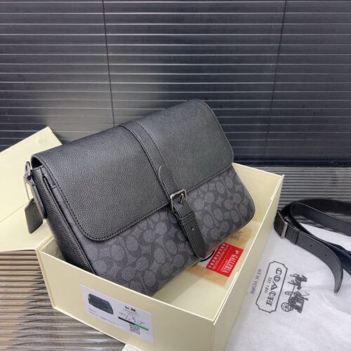 【AT9708】Coach(コーチ)のクラシックLeagueシリーズメッセンジャーバッグ | 都会のエリートスタイルを演出する高級牛革バッグ | Coach New York