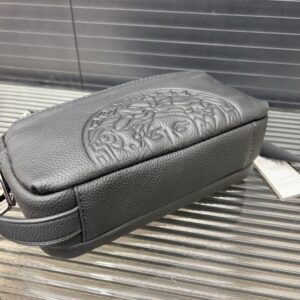 【AT9713】Versaceデザイナー牛革クラッチバッグ | Versace