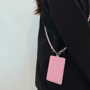 【TS119】シャネルは Chanel ファッションのトレンディなブランドで、高品質のレザーが特徴です