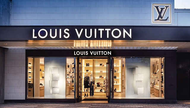 去海南逛免税店,终于能买到LV了? | 界面新闻