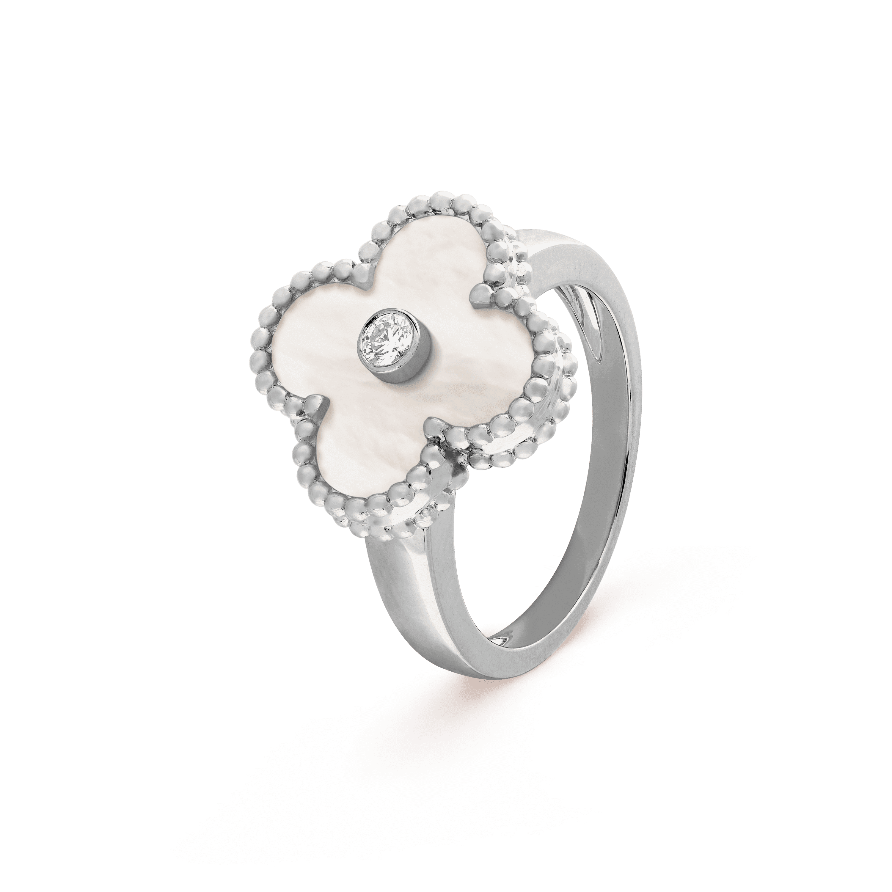 Vintage Alhambraææ ç½Ké çç æ¯è´: 1 å®ç³ é»ç³: 1 å®ç³ 0.06 å
æ Three Fourth Jewelry Ring