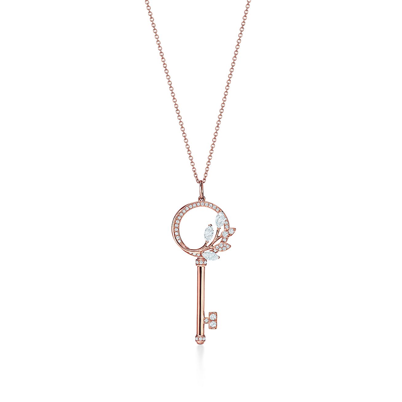 Tiffany Keys Tiffany Victoria® diamond vine circle key in 18k rose gold, medium.