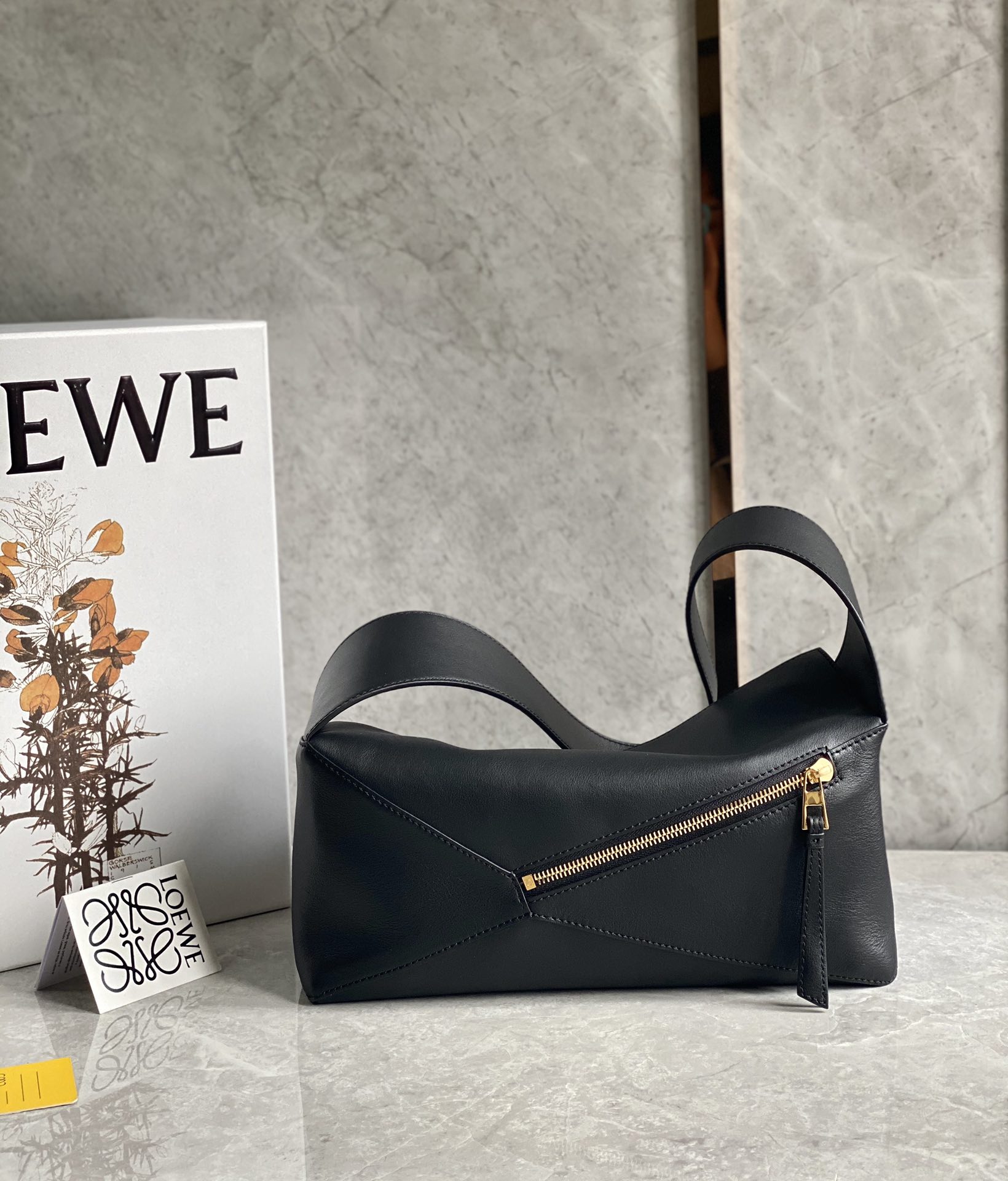 LOEWE罗��Puzzle